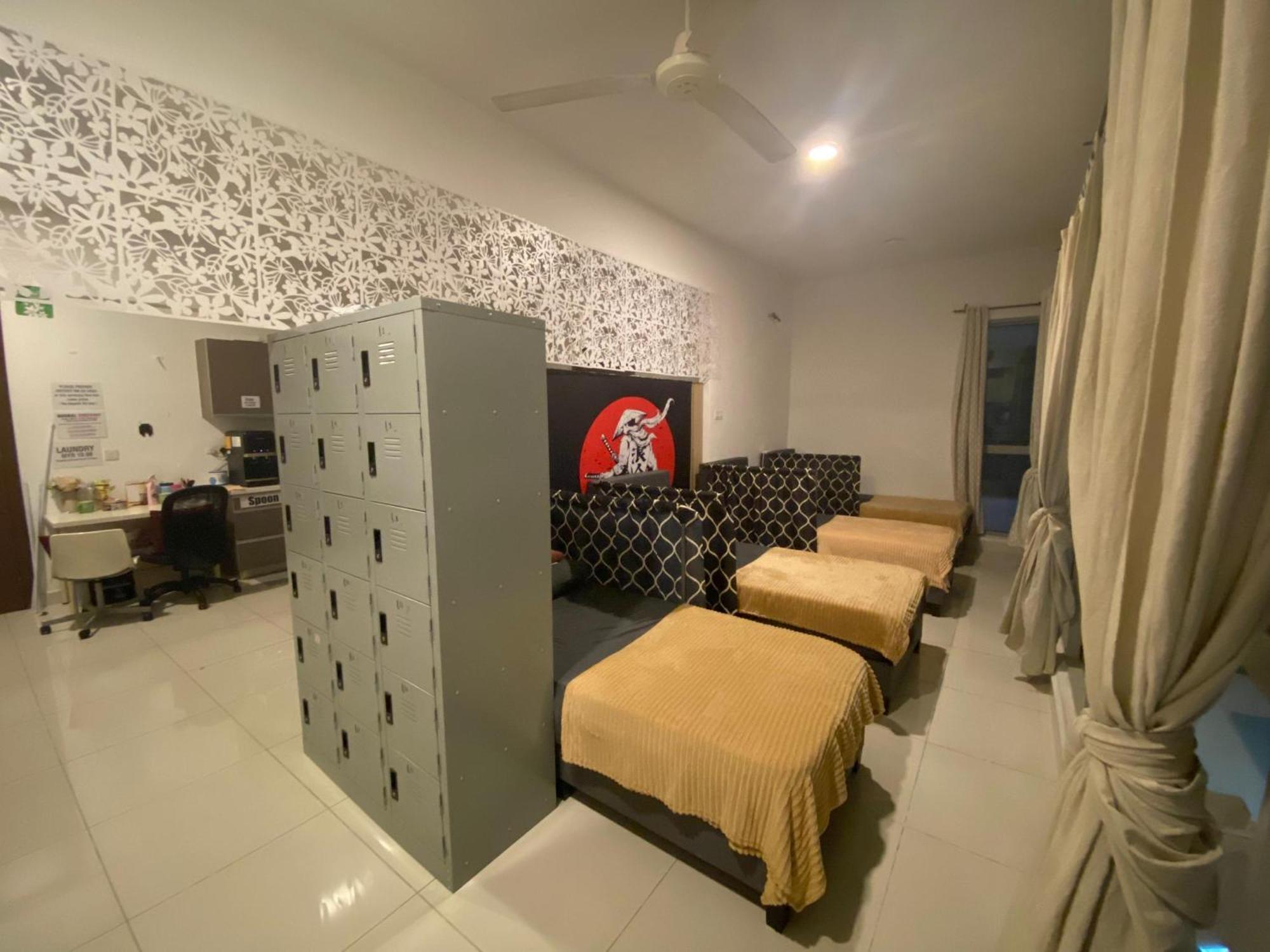 Regalia Bestfriend Hostel Kuala Lumpur Eksteriør billede